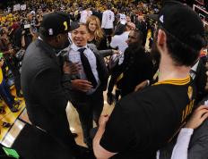 28圈-蒂姆重要时刻大比分获胜，塞尔维亚队带队取胜！引发球迷热议(塞尔维亚队足球)