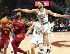 28圈-关于塔图姆在法国队比赛中关键助攻，势不可挡引发热议！的信息